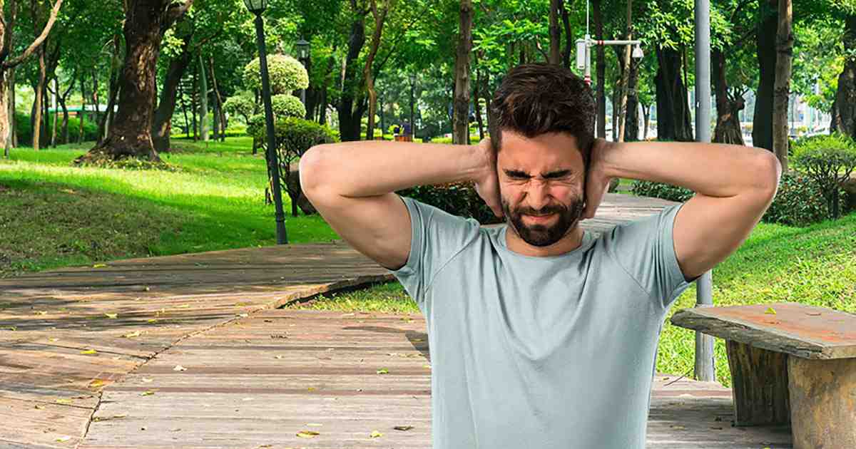 Síntomas y efectos psicosomáticos en el cuerpo humano Gráfico que ilustra los efectos de las enfermedades psicosomáticas en diferentes partes del cuerpo