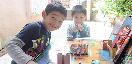 Es esencial que los niños disfruten de tiempo de recreo para reducir el estrés Que tus hijos tengan momentos de recreo es muy necesario para superar esta cuarentena