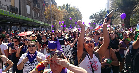 Impacto social de las protestas en Chile Imagen representativa de las protestas sociales en Chile y su impacto en la sociedad