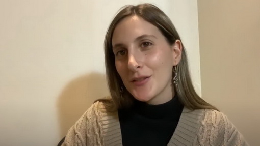 Espacio seguro con enfoque relacional para explorar vínculos Exploramos tus vínculos en un espacio empático y sin juicios, con un enfoque relacional centrado en ti