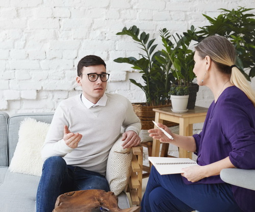 Atención psicológica profesional con cobertura Fonasa. Sesiones de psicología cubiertas por Fonasa con atención profesional y accesible.